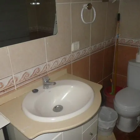 Chasna شقة طوستا ديل سيلونثيو